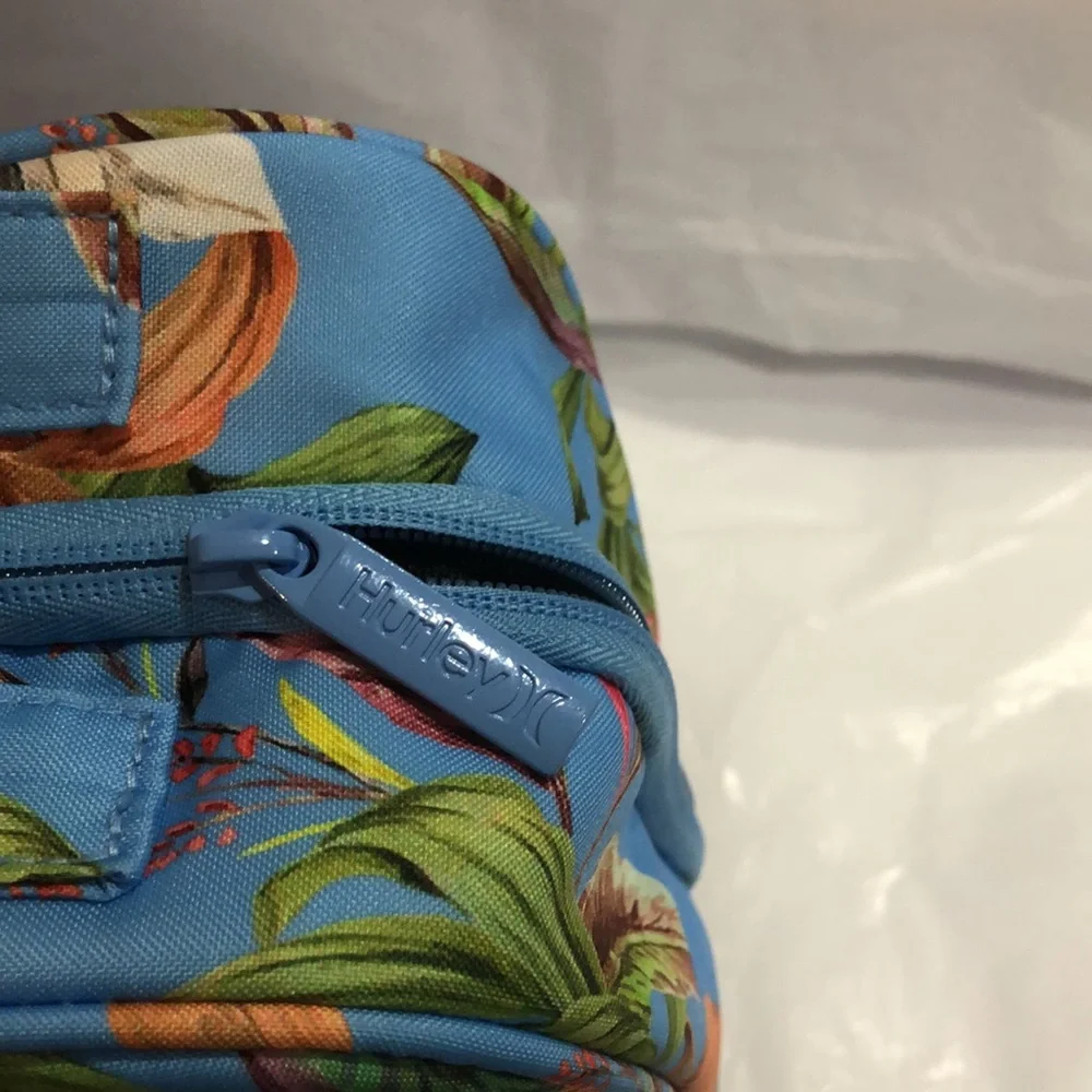 Hurley blue tropical floral print vinyl zip around makeup cosmetics‎ beauty case